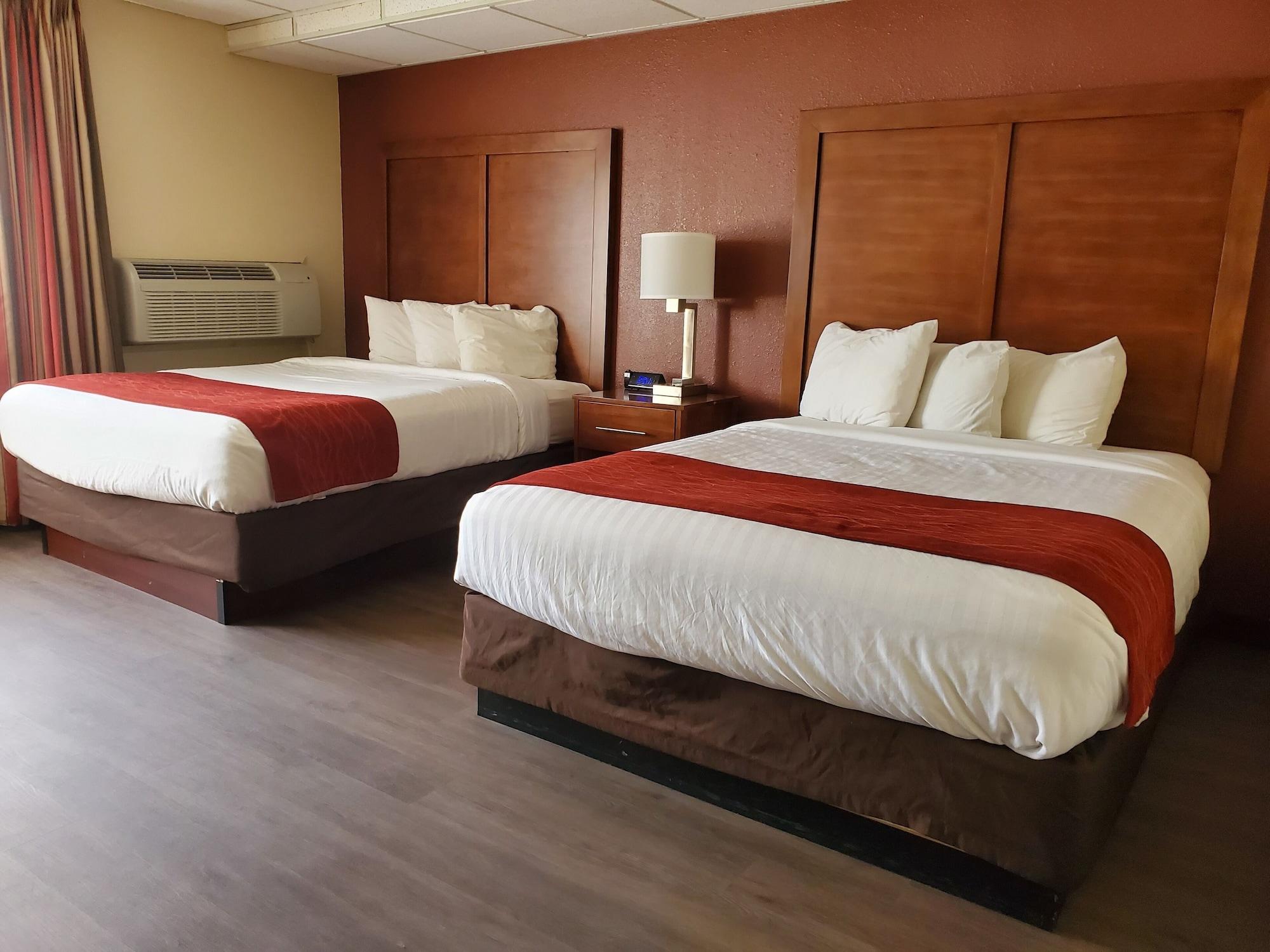Ramada By Wyndham Downtown Spokane Exterior photo